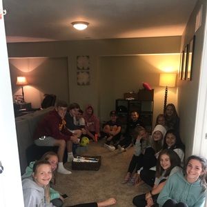 Meet your Posher, Maria